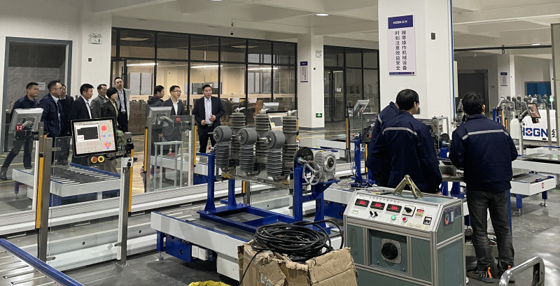 国网浙江乐清市供电有限公司总司理李建宇一行莅临122cc太阳集成游戏电气集团调研